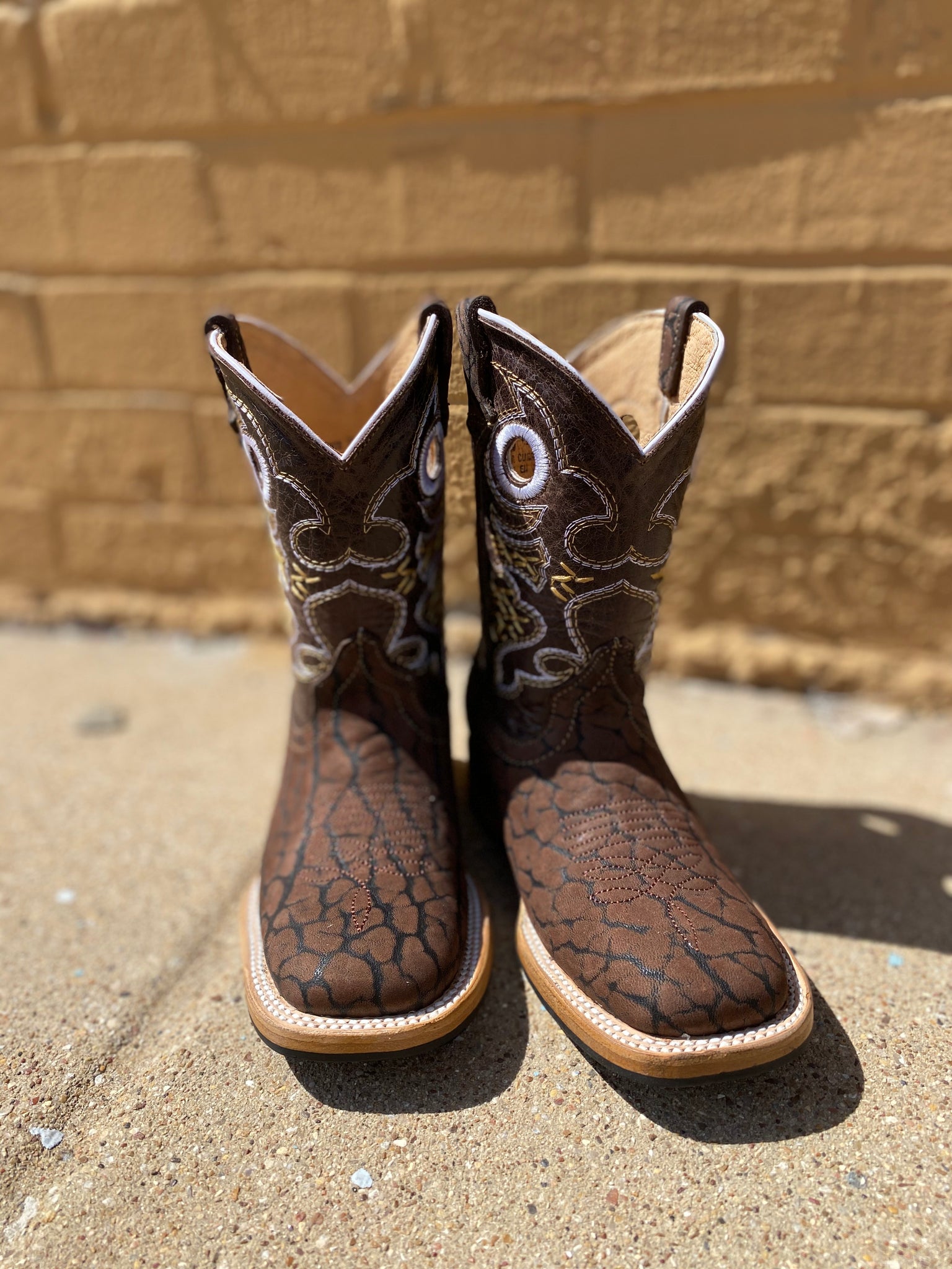 Boys Square Toe Boots – Rosita's Western Wear - Main Image