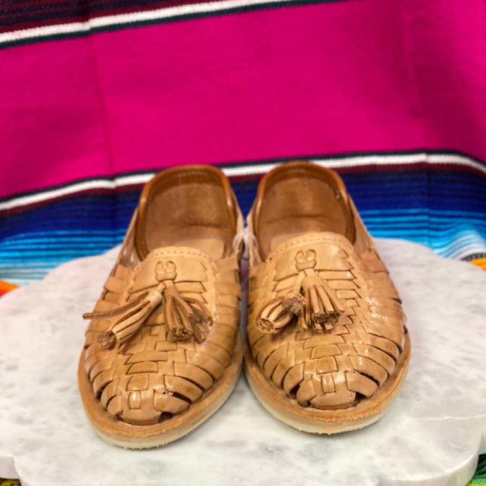 La Rosa Tan Tassle Piel Huaraches