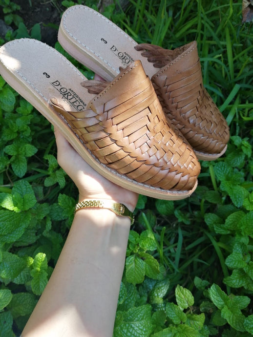 La Morena Slip on Huaraches