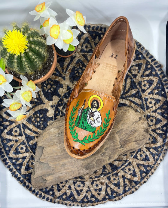 La Rosa San Judas Huaraches