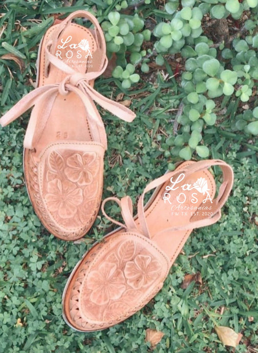 Cincelado La Morena Laced Huaraches